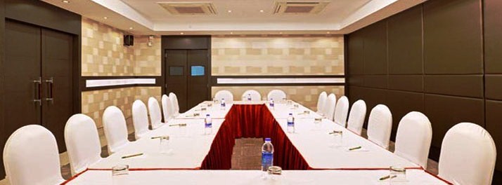 480/Whispering Palms Hotel - Jaipur 03.jpg